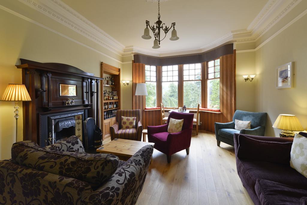 Torrdarach House Bed & Breakfast ピトロクリー エクステリア 写真