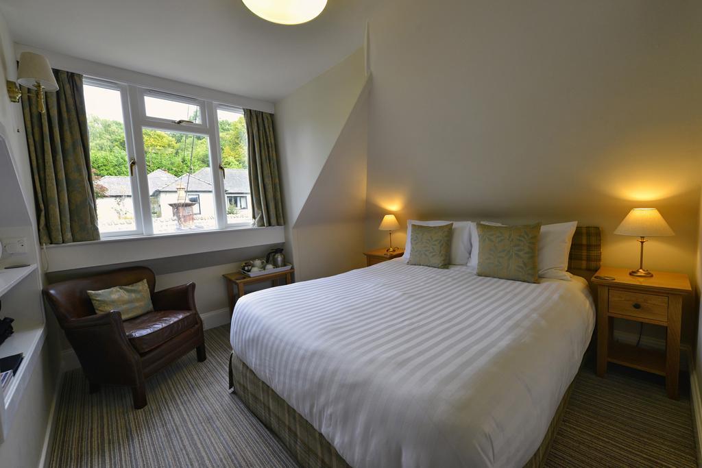 Torrdarach House Bed & Breakfast ピトロクリー エクステリア 写真