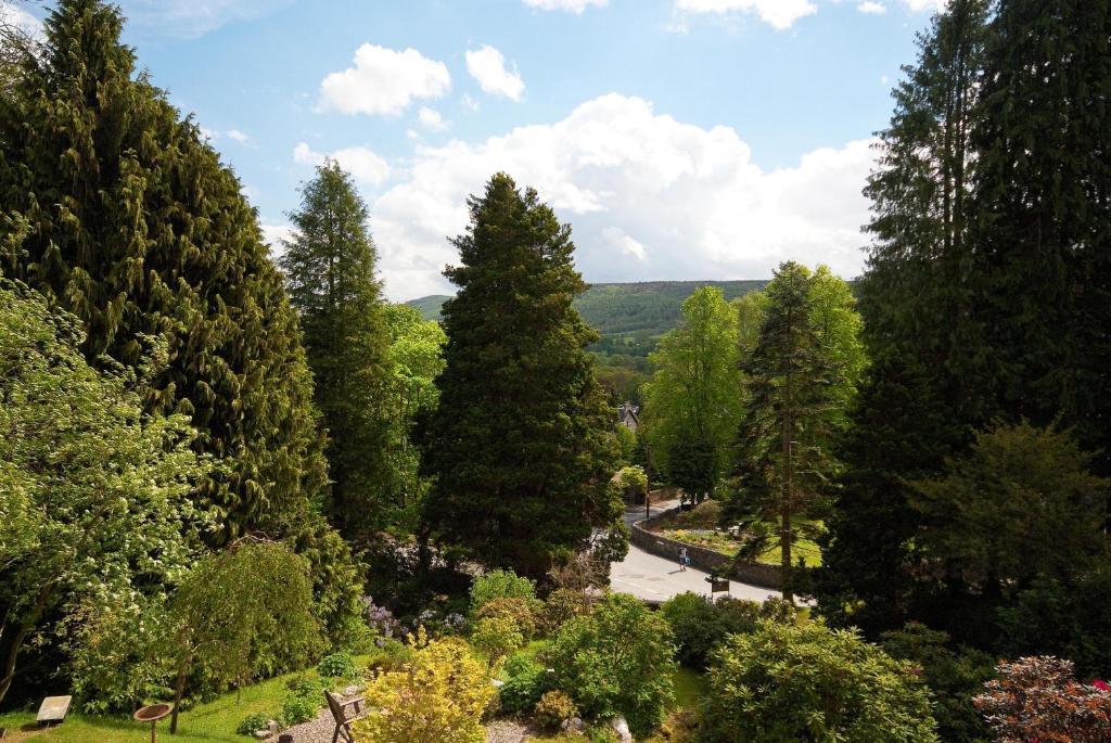 Torrdarach House Bed & Breakfast ピトロクリー エクステリア 写真